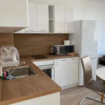 Apartment Чисто Нов Апартамент В Тих Квартал Sofia