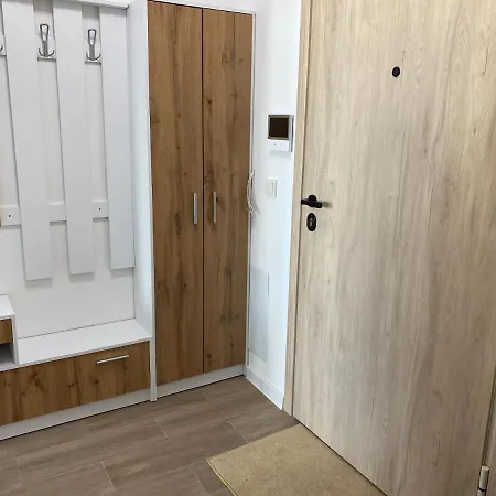 Apartamento Чисто Нов Апартамент В Тих Квартал